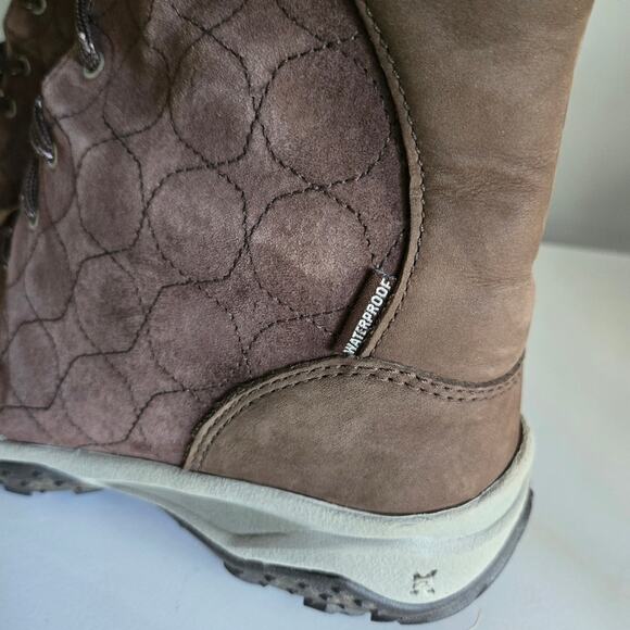 The North Face Brown Suede Primaloft 200 Gr Insulated Waterproof Snow Boots, 8.5 - Picture 3 of 11